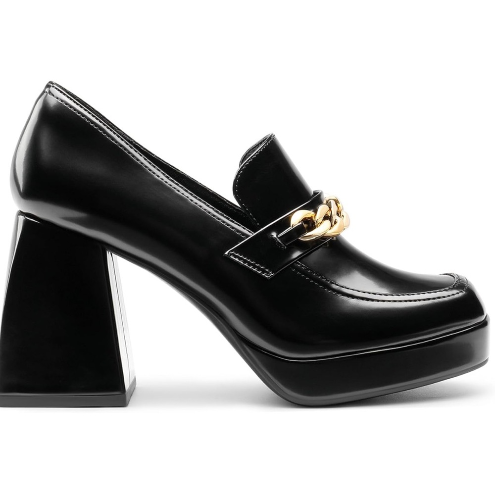 NWOT Dream Pairs Chunky Loafers